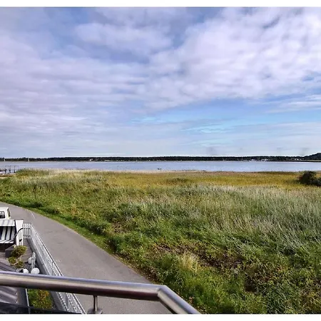 F-1084 Ruegenreif Fewo 03 Meerblick, Balkon *