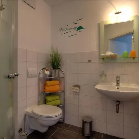 F-1084 Ruegenreif Fewo 03 Meerblick, Balkon Appartamento *